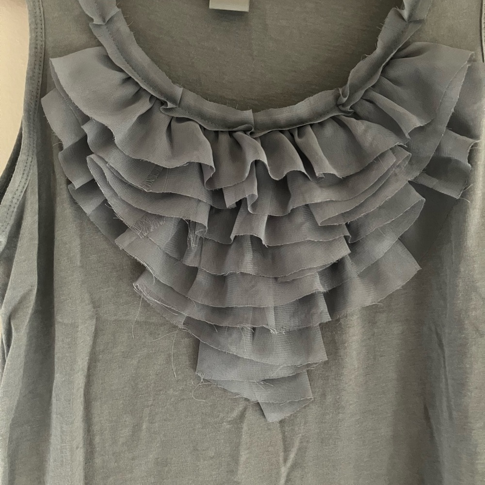 Ann Taylor Ruffle Top - Picture 2 of 3